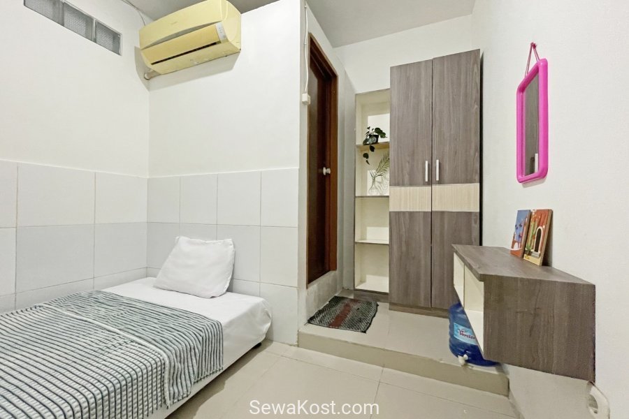 Foto 2 KOST STRATEGIS DI JAKBAR, HARGA TERJANGKAU! di Grogol, Grogol Petamburan, Jakarta Barat