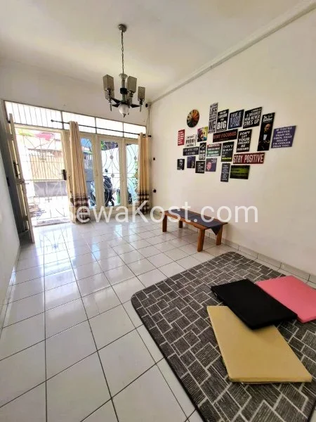 Foto 18 Tomang 11-Kost Putri Dekat Trisakti,Untar & Central Park