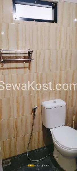Foto 6 d'Loft kost Exclusive Putri KIIC SURYACIPTA KIM GA