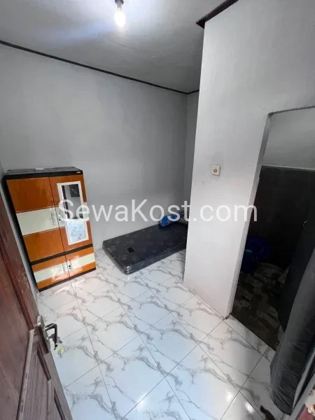 Foto 4 Kos UNS ISI Murah Bersih Bagus "Kos Putri Nekikara"