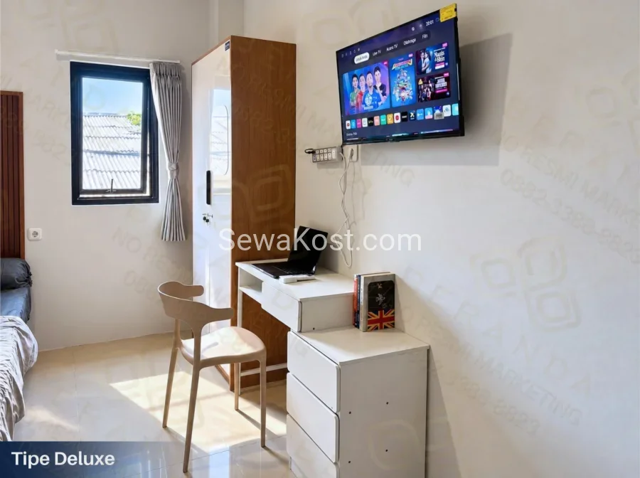 Foto 10 Kost Exclusive Campur Tomang Roxy Jakarta Barat